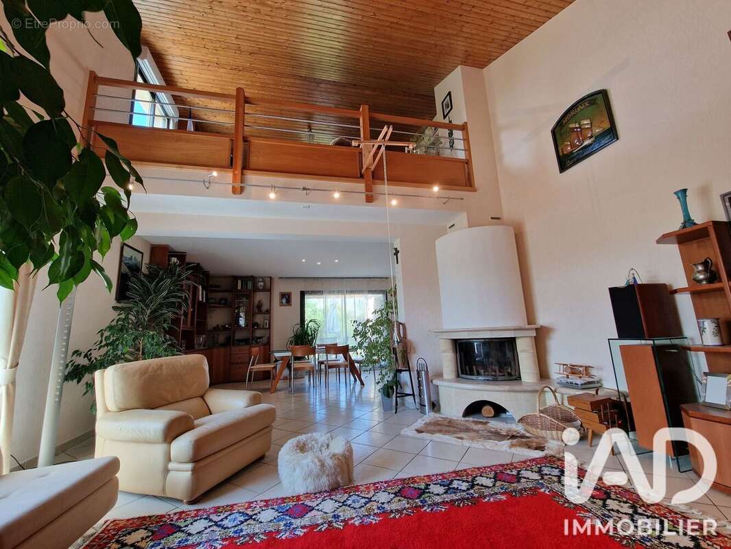 Photo 3 - Maison à VERRIERES