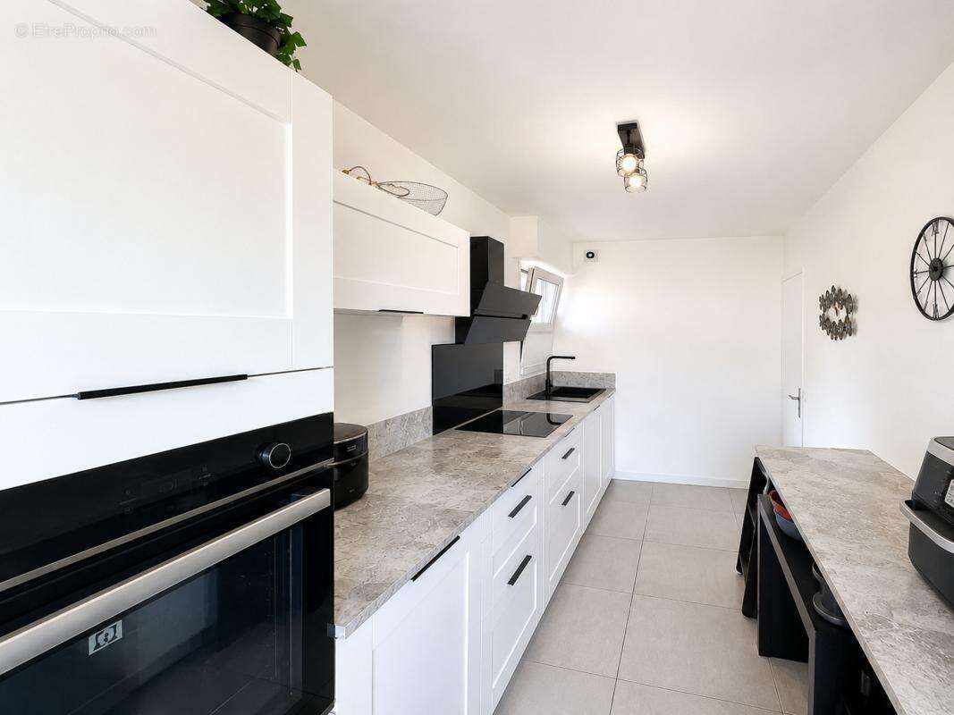 Appartement à LE CANNET