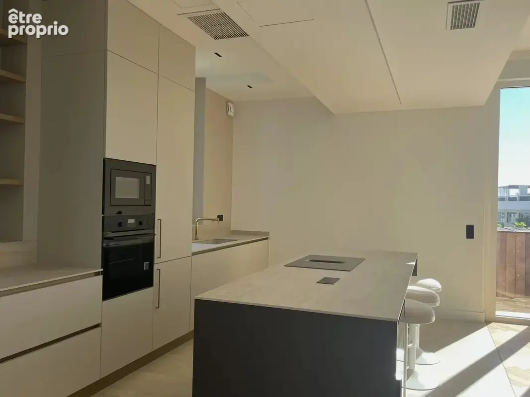 Appartement entièrement rénové - photo 4