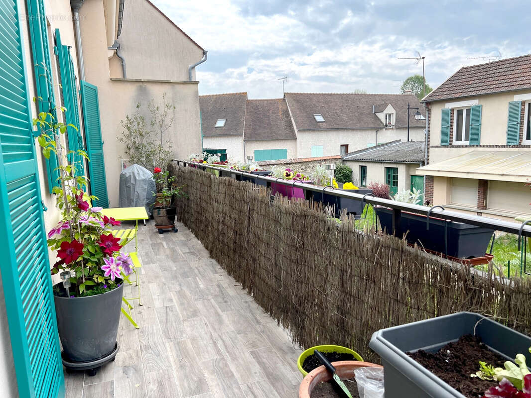 Appartement à HOUDAN