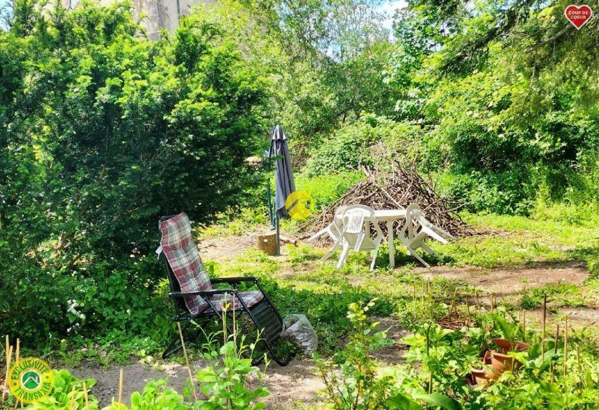 Maison à CHENERAILLES