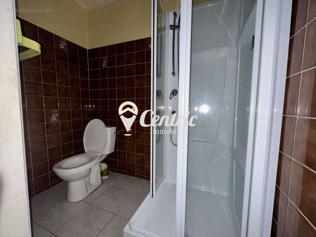 Maison à LE BUSSEAU