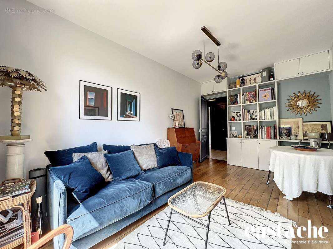 Appartement à PARIS-19E