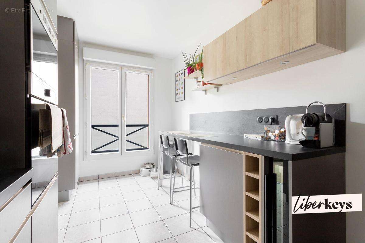 Lille Hyper-centre – T4 106 m² – 3 chambres – Balcon – Garage possible - photo 4