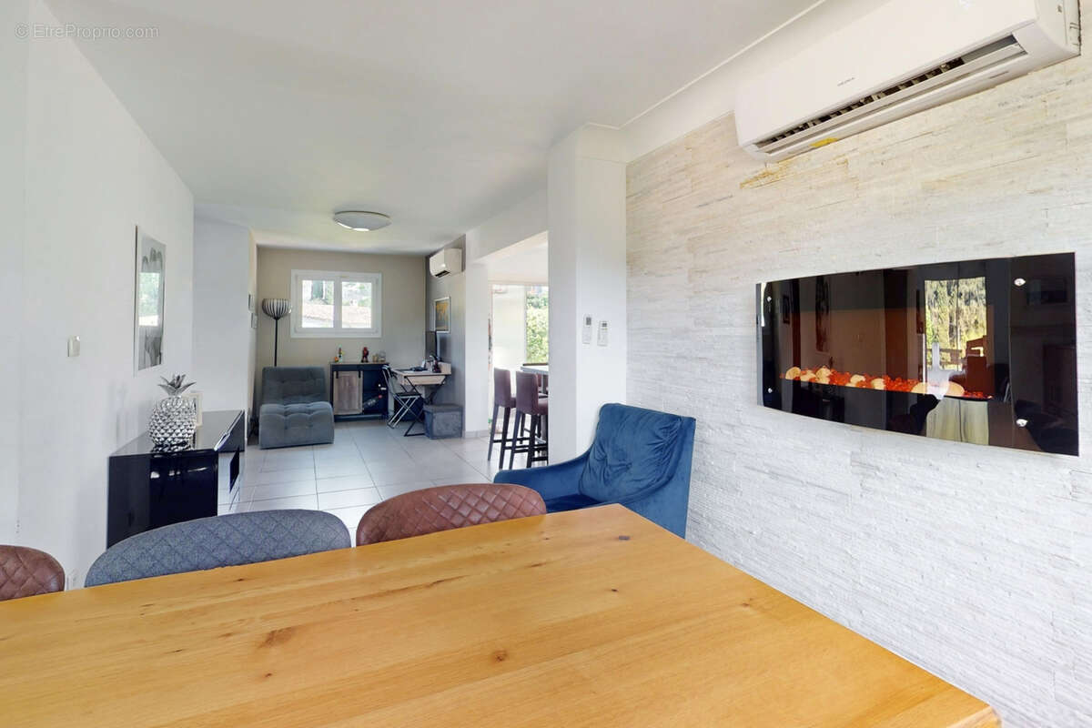 Maison à SEPTEMES-LES-VALLONS