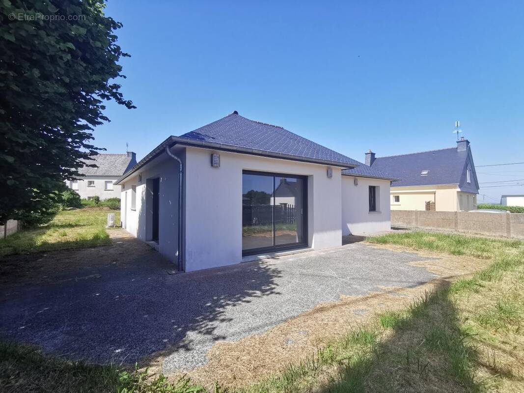 Maison à BEGARD
