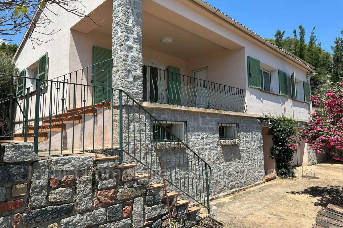 Maison à PORTO-VECCHIO
