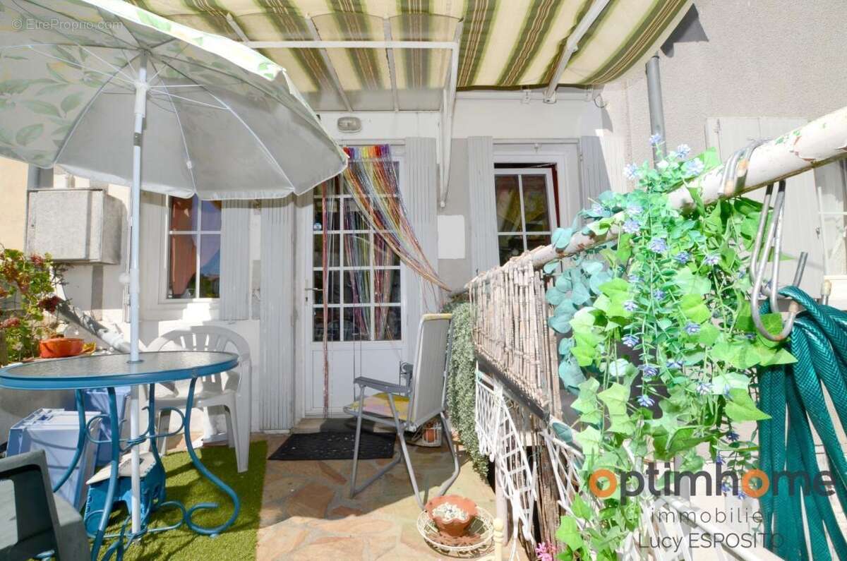  Charmante maison de village exposée plein sud avec magnifique jardin de cour – Chabanais (16)  - photo 2
