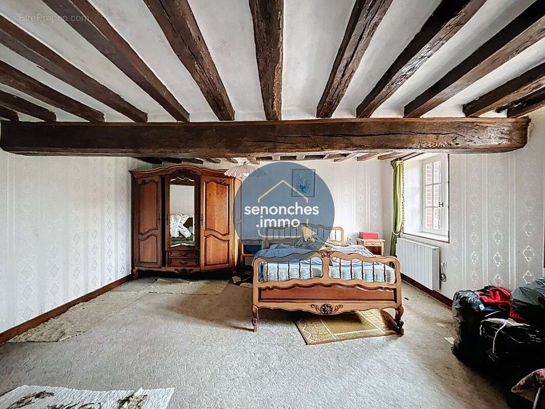 Maison à CHATEAUNEUF-EN-THYMERAIS