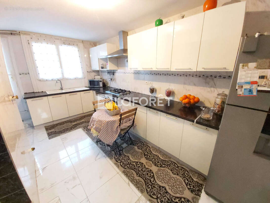 Maison à VILLEMOMBLE