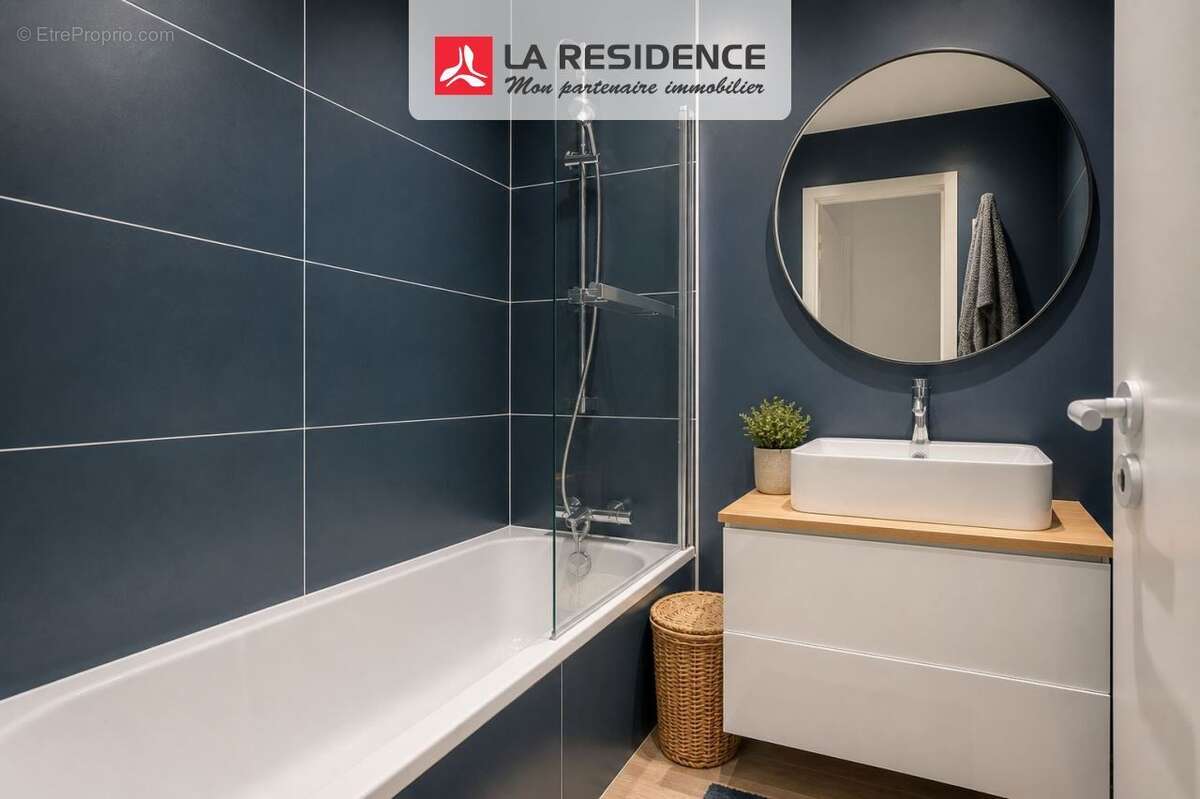 Appartement à LEVALLOIS-PERRET