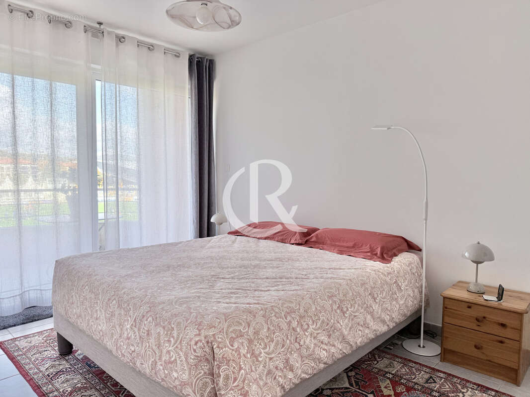 Appartement à HYERES