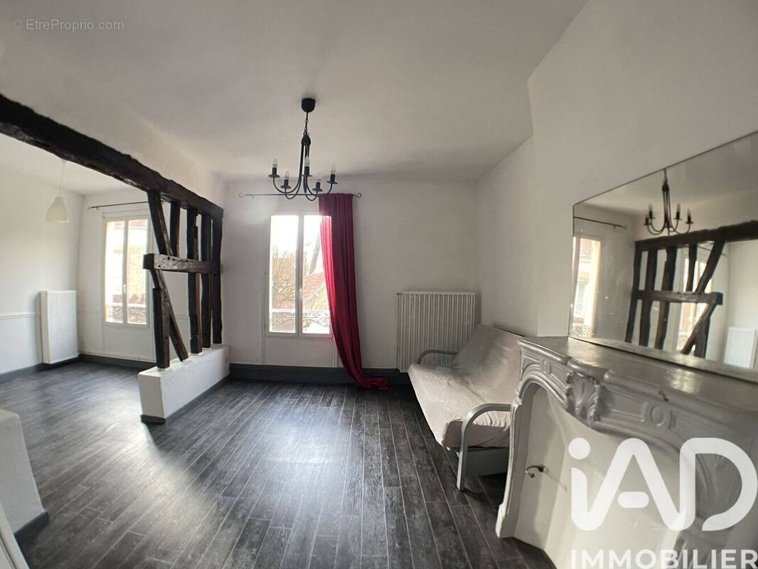 Photo 1 - Appartement à SENS