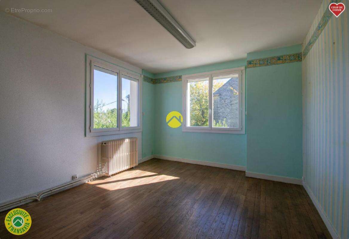 Maison à LE BUISSON-DE-CADOUIN