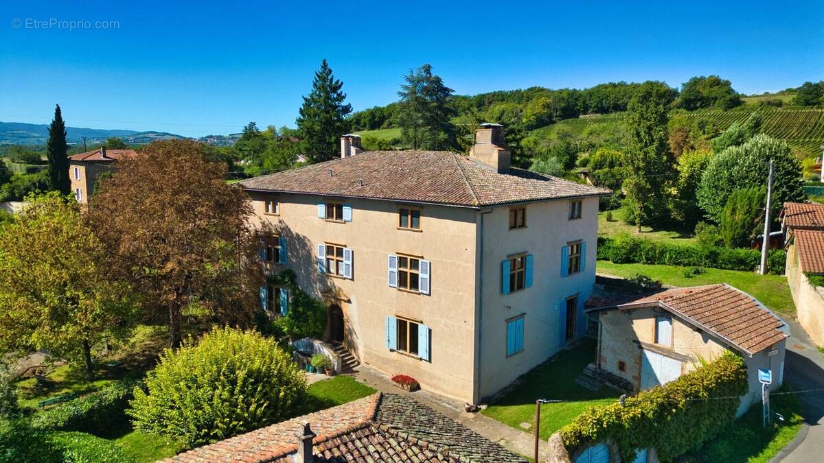 Maison à CHAZAY-D&#039;AZERGUES