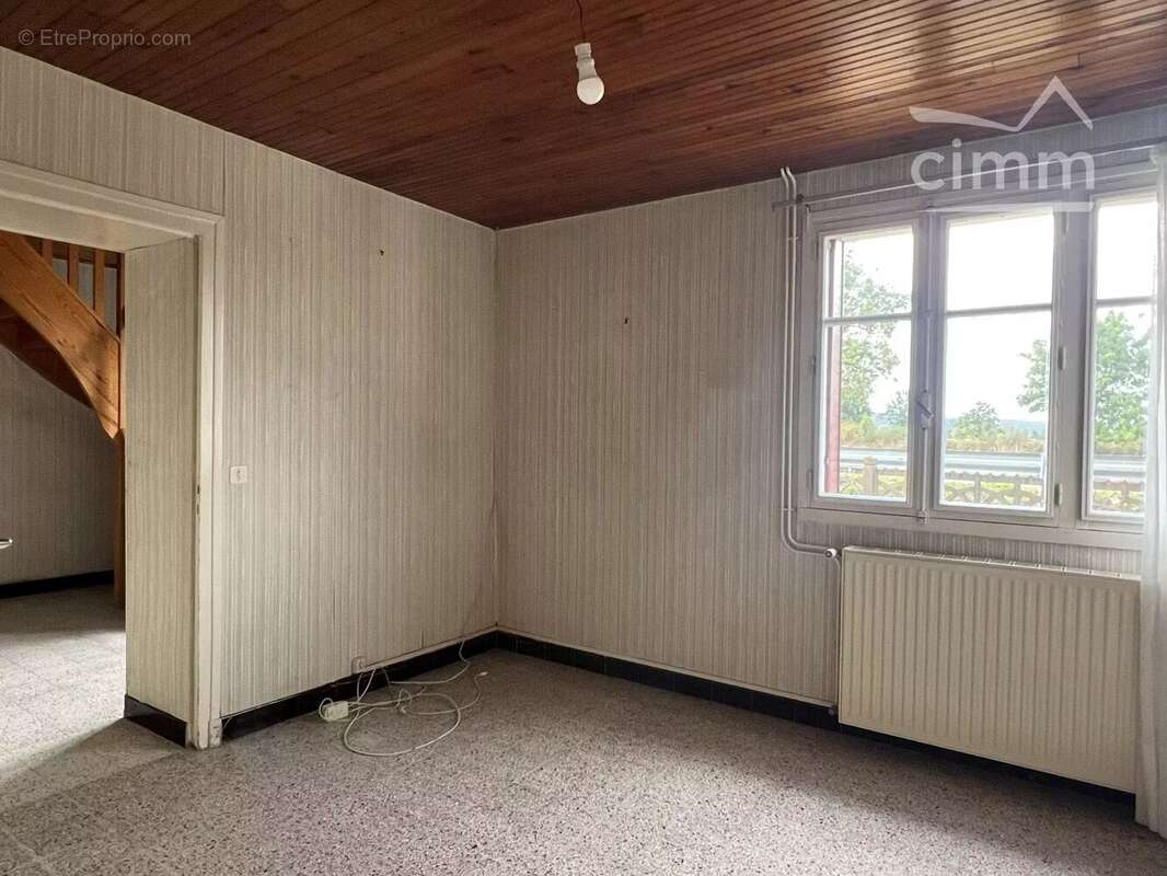 Maison à PIERREFITTE-SUR-LOIRE