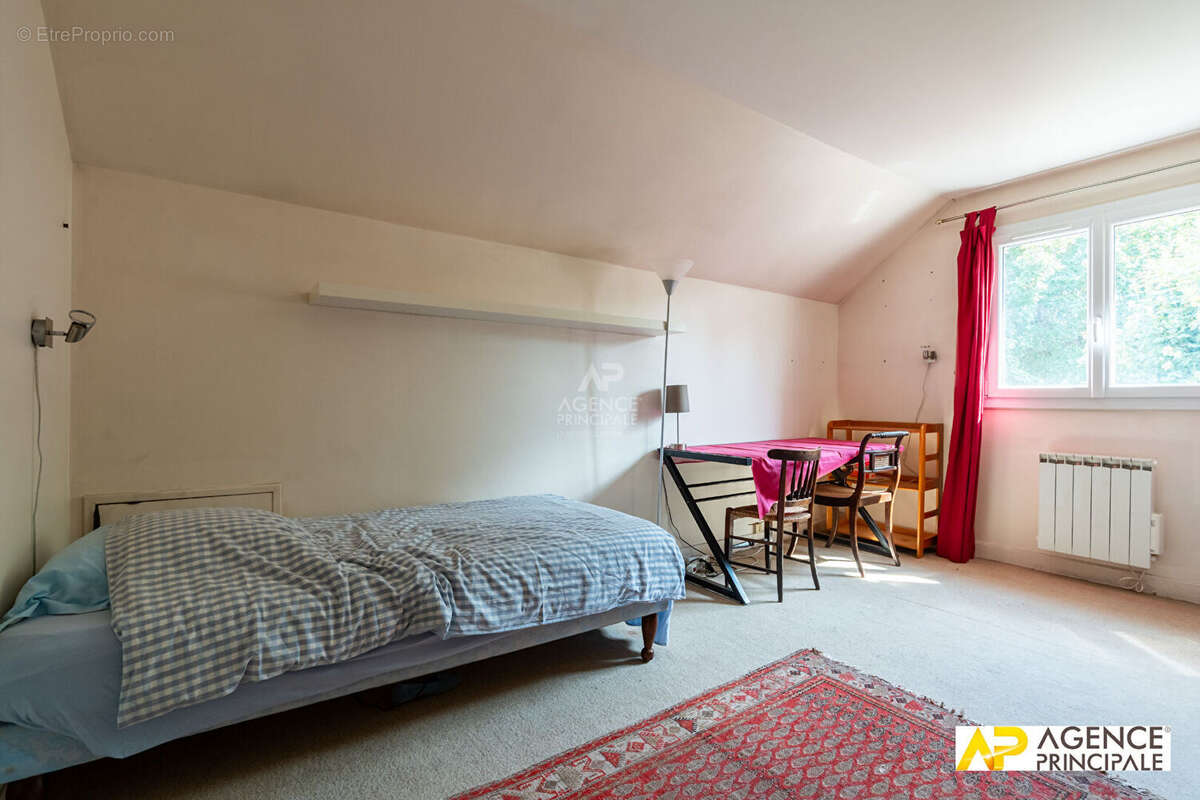 Maison Le Mesnil Le Roi 5 pièce(s) 113.65 m2 - photo 15