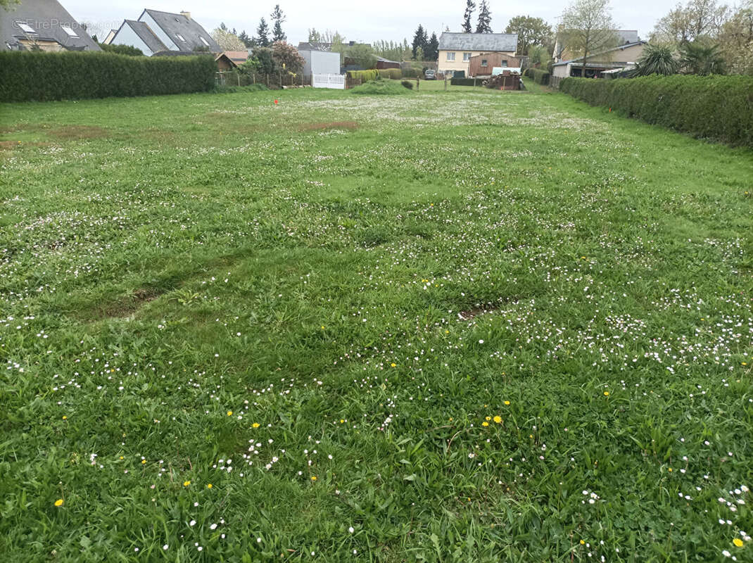 Terrain à PLECHATEL