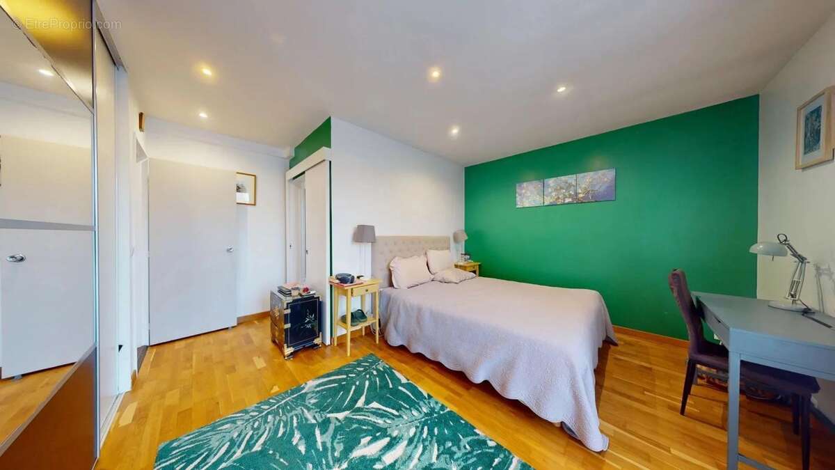 Maison à LES LOGES-EN-JOSAS