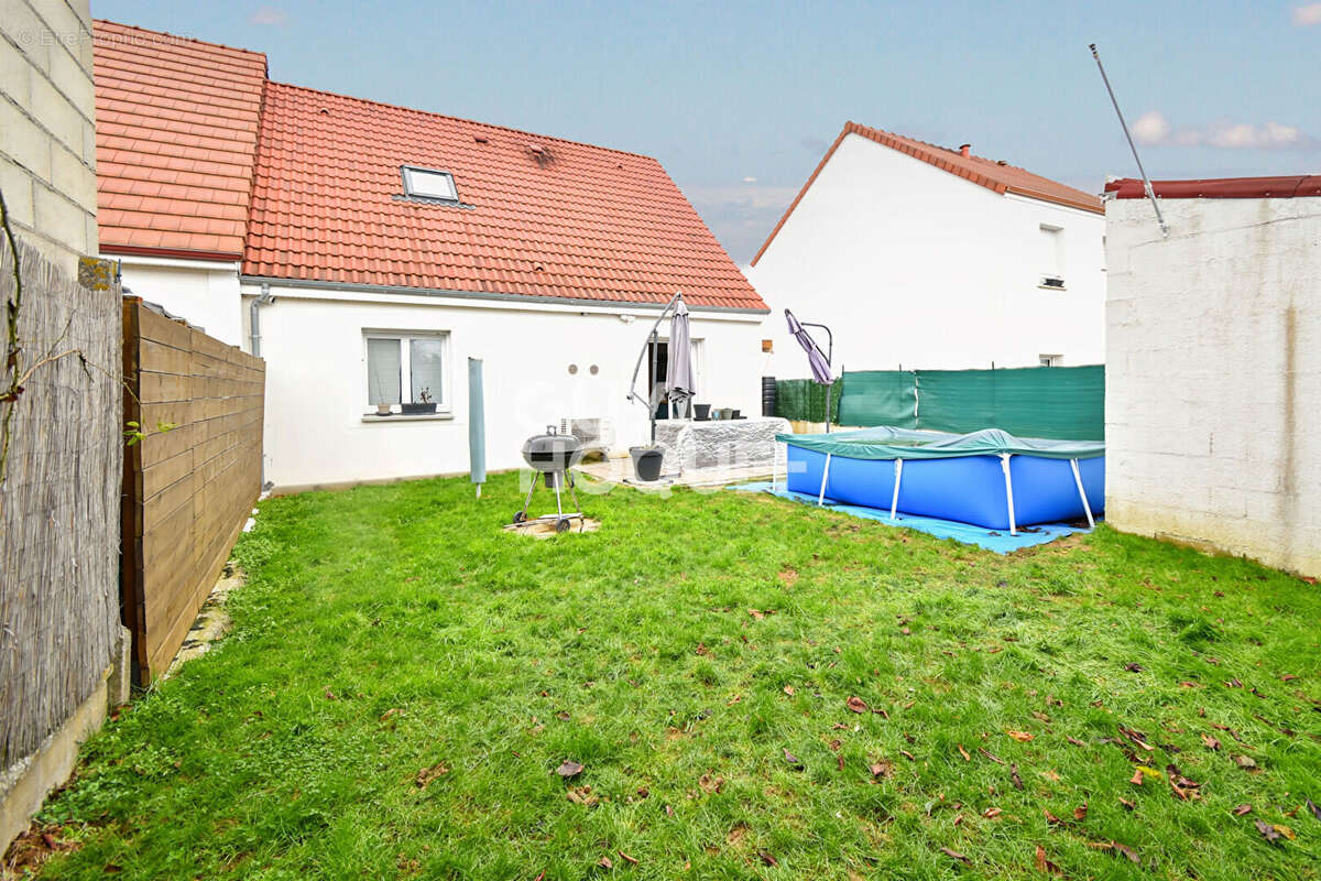 Maison à TOURNAN-EN-BRIE