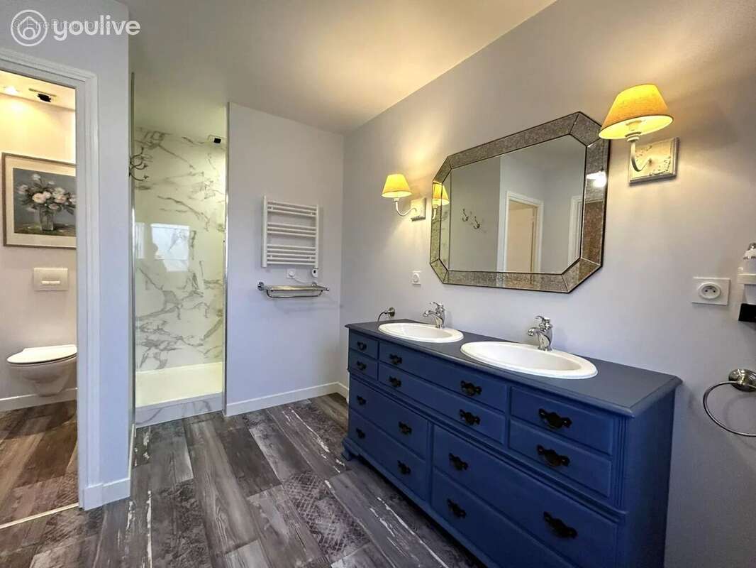 Maison à BRISSAC-QUINCE