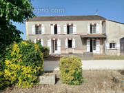 Maison à CAPLONG
