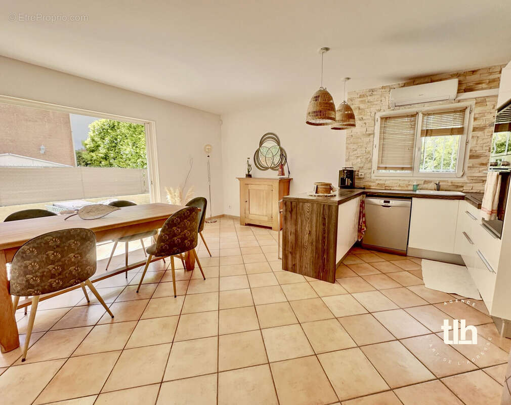 Maison à CASTELNAU-LE-LEZ