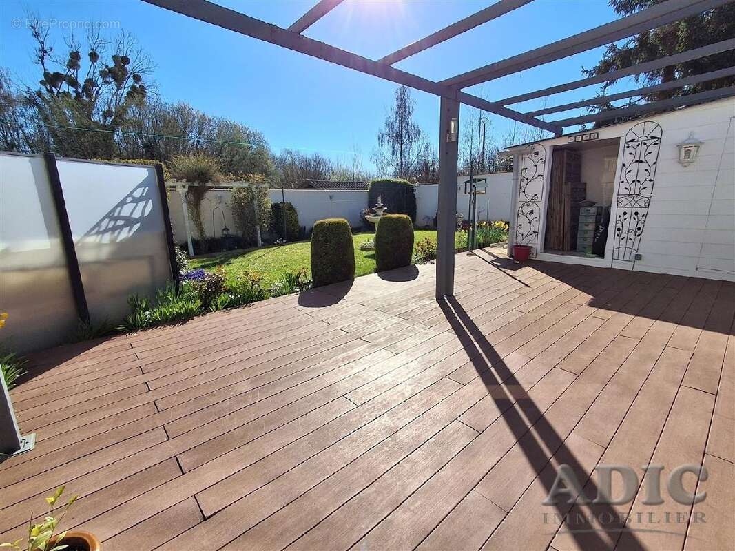 Maison à EVE