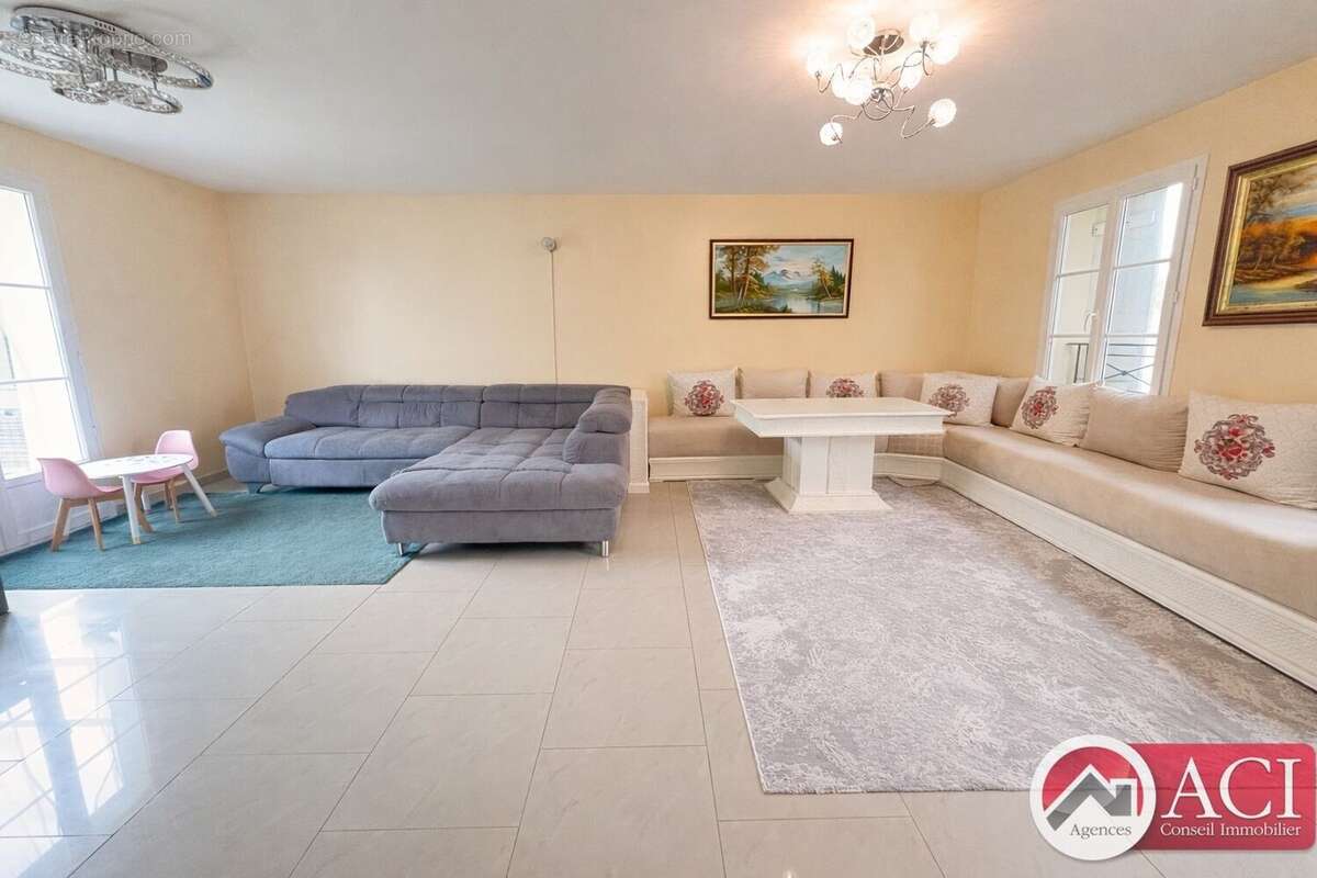 Maison à Meru (60110) - photo 2