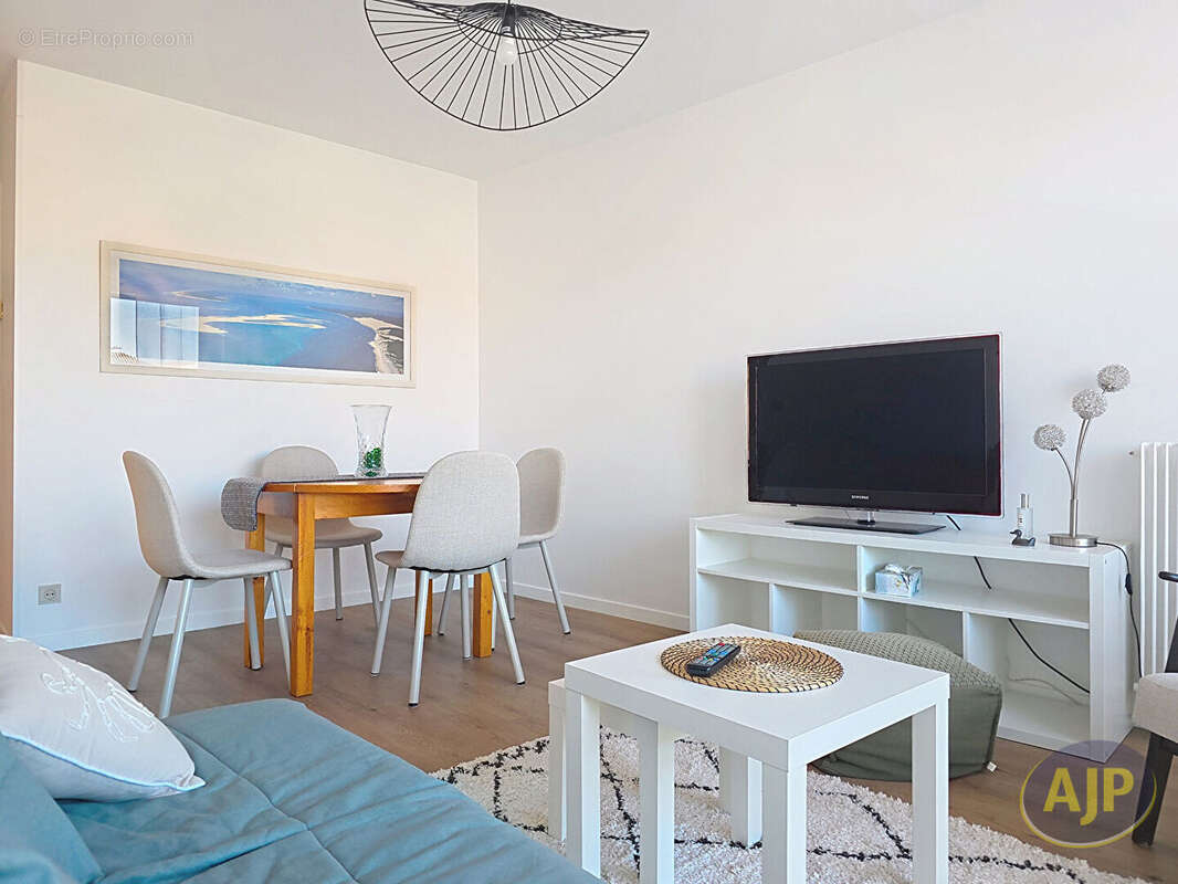 Arcachon Aiguillon T2 traversant 49m² - photo 2