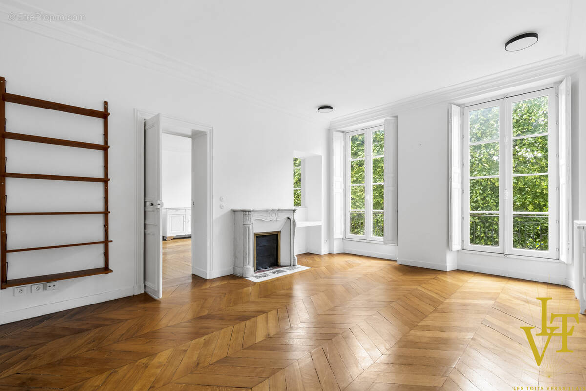 Appartement à VERSAILLES