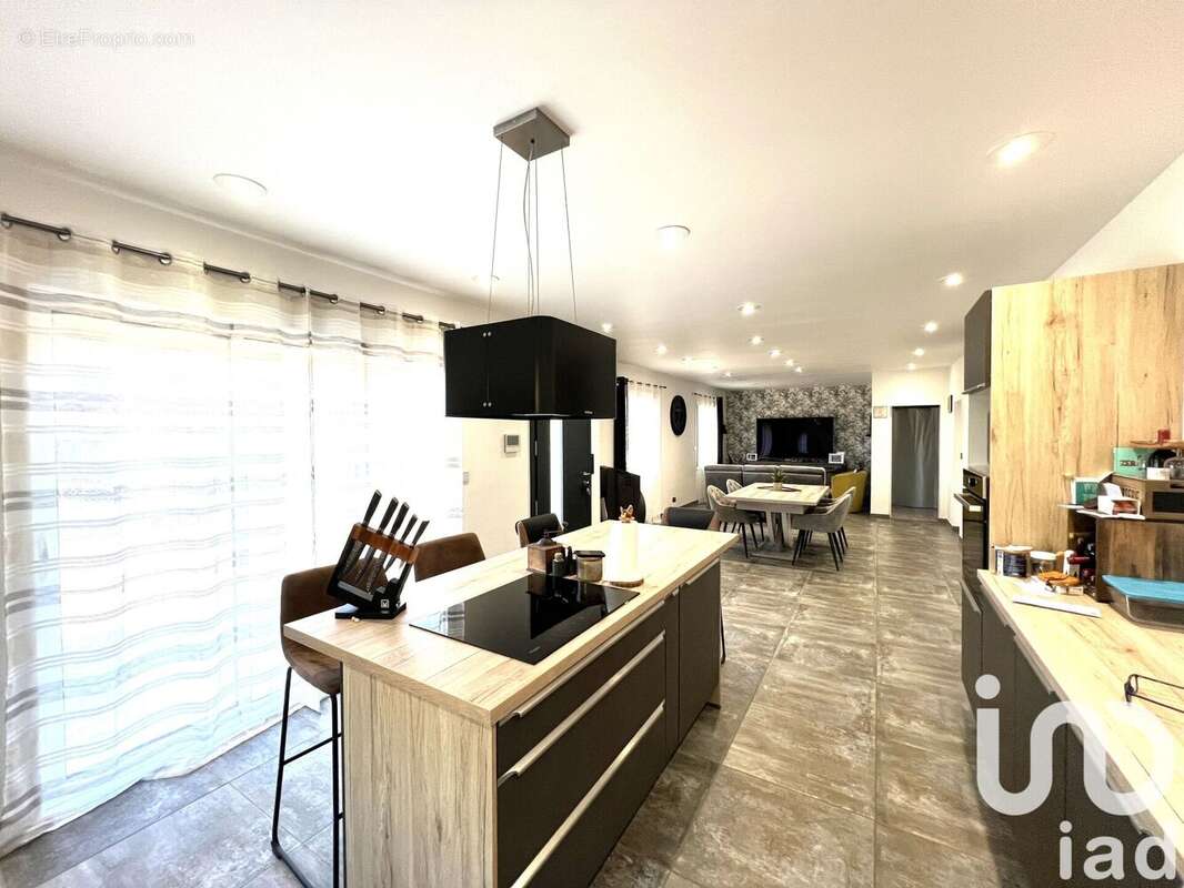 Photo 4 - Maison à COUTRAS