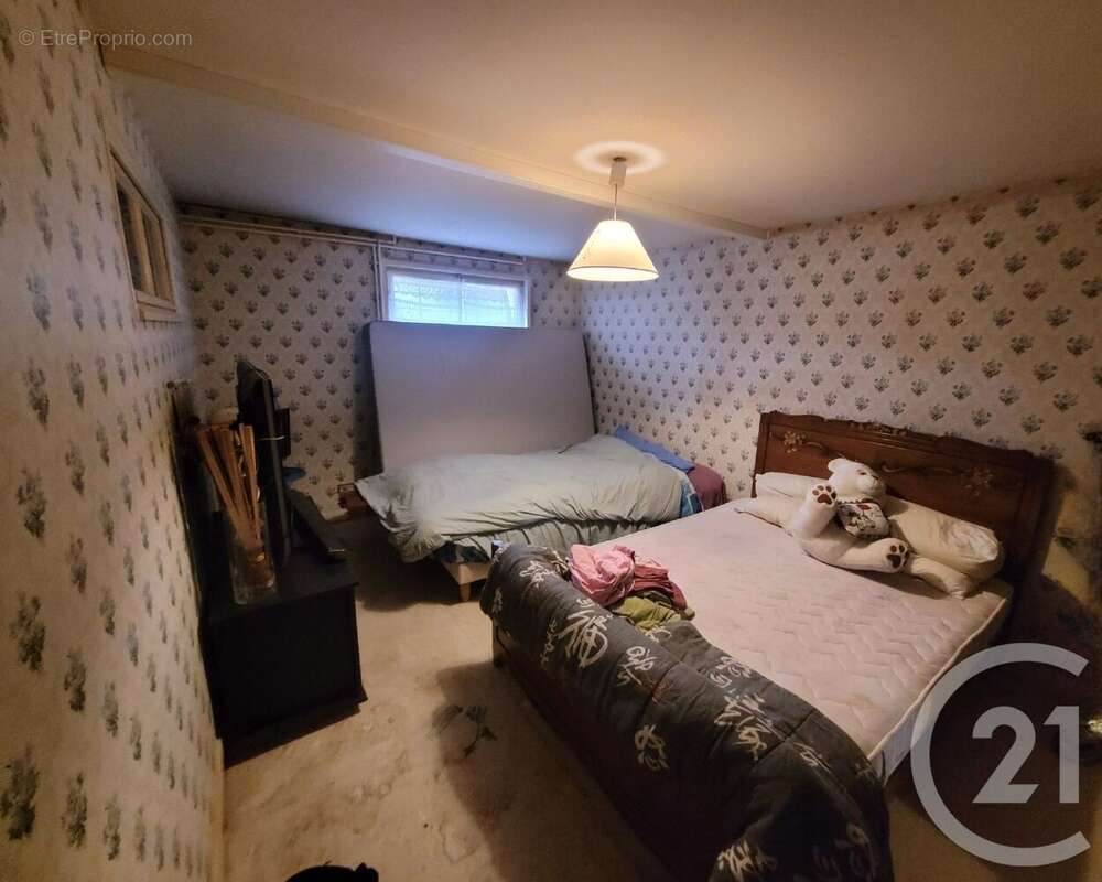 Maison à LA CHAPELLE-NAUDE