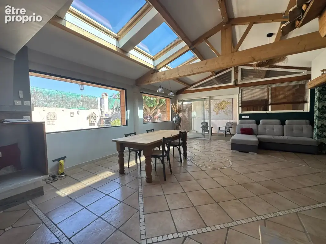 Maison familiale 135m2 avec piscine et studio indépendant - photo 2