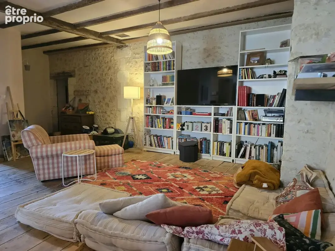 Maison 4 pièces 155 m² à vendre à Salles-Lavalette (16190) - photo 4