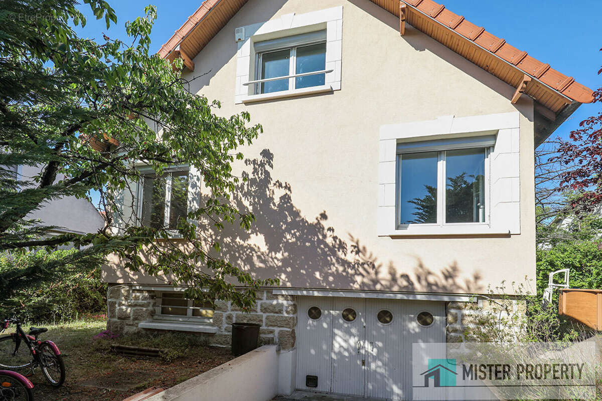 Maison à RUEIL-MALMAISON