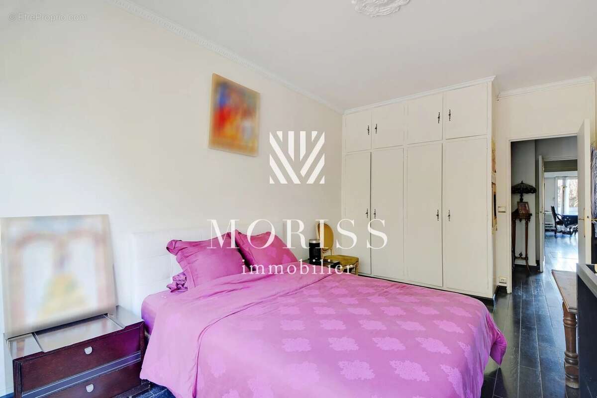 Appartement à CHARENTON-LE-PONT