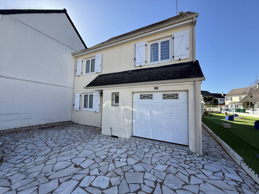 Maison à JOUE-LES-TOURS