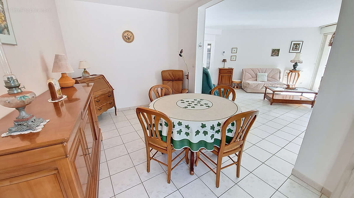 Appartement à SAINT-ROMAIN-EN-GAL