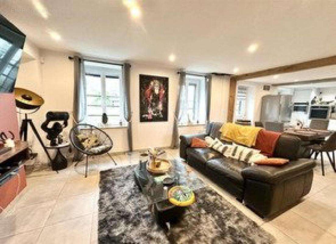 Maison à SAINT-GERMAIN-DE-CLAIREFEUILLE