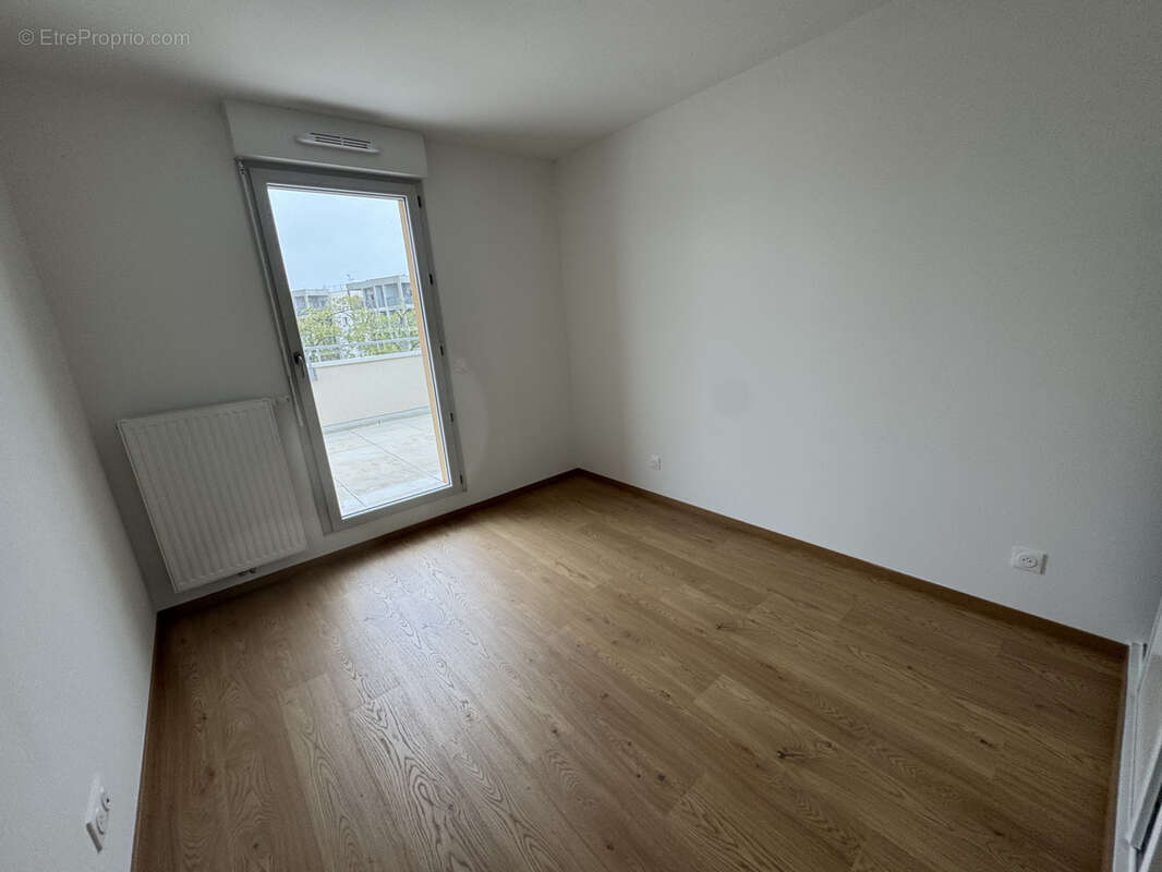 Appartement à VILLENAVE-D'ORNON