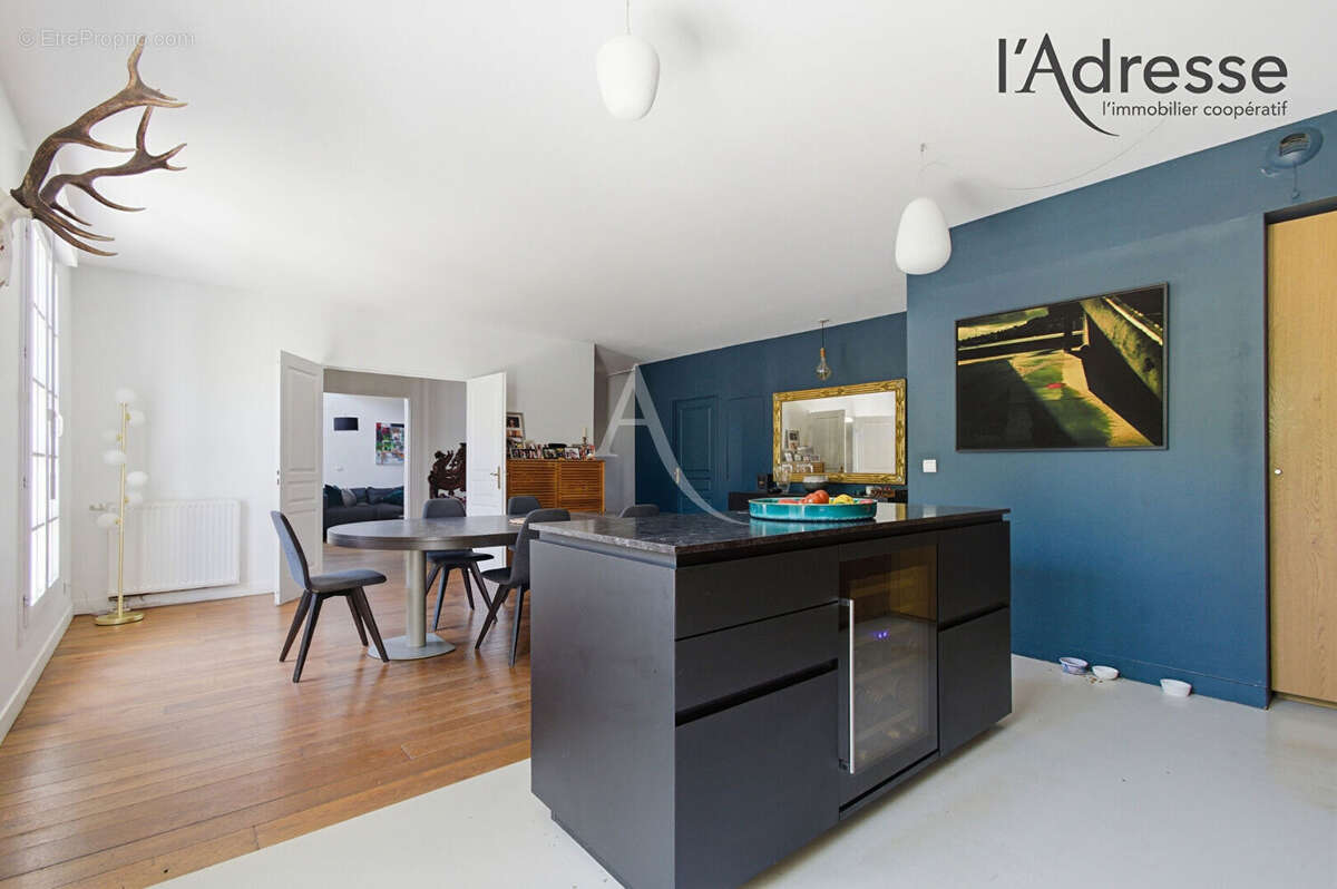 Appartement à SURESNES