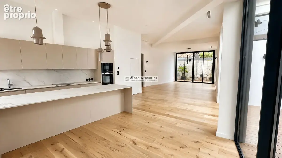 Biarritz - loft contemporain terrasses et garage - photo 3