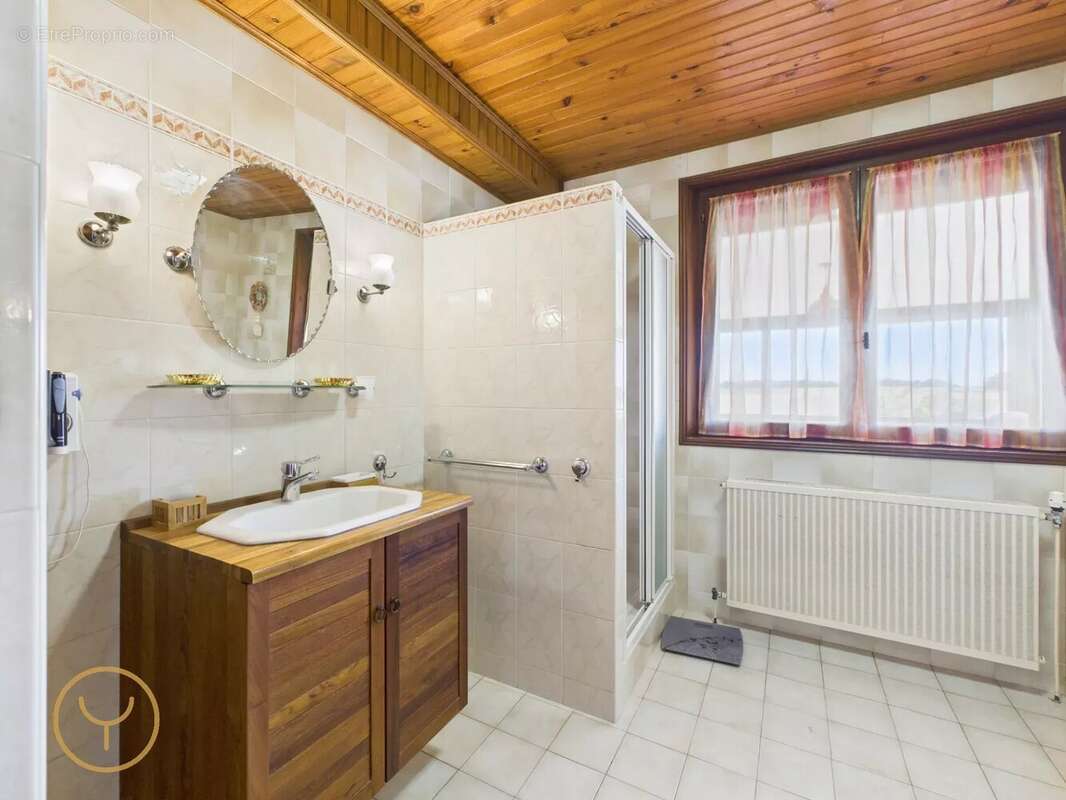 Maison à ROMILLY-SUR-SEINE