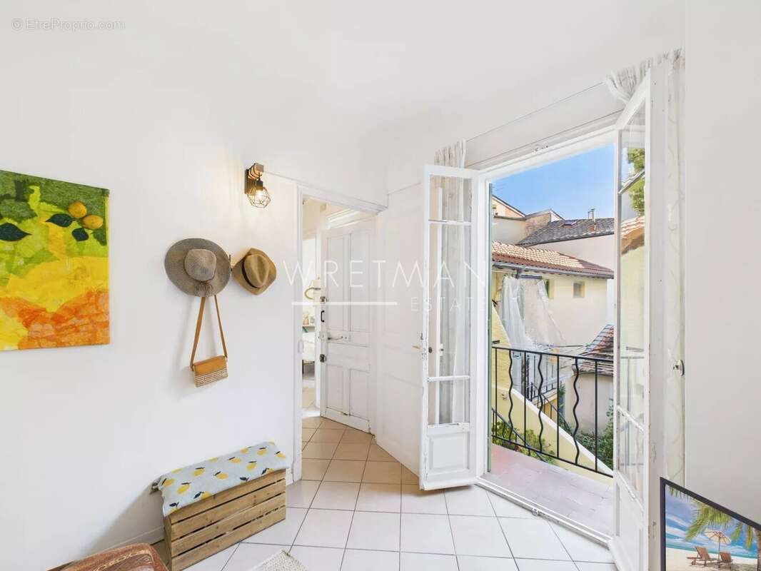 Appartement à MENTON
