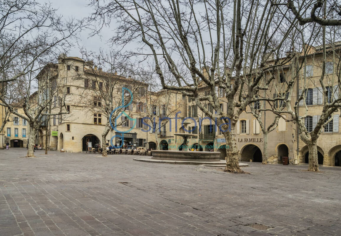 Maison à UZES