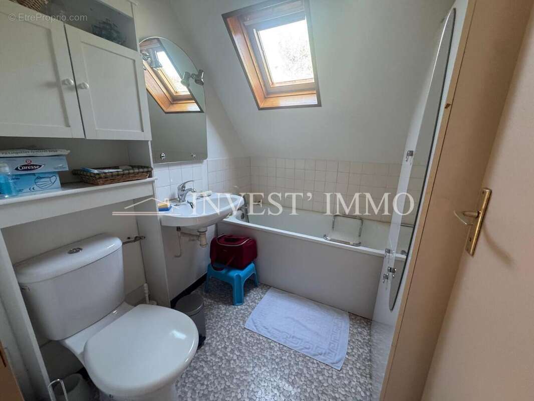 tempImagetWXJLP - Maison à MOGNEVILLE