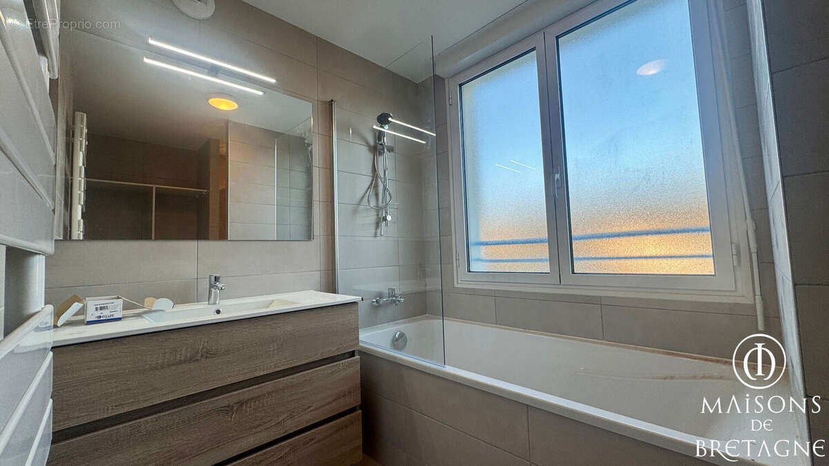 Appartement à PONT-AVEN