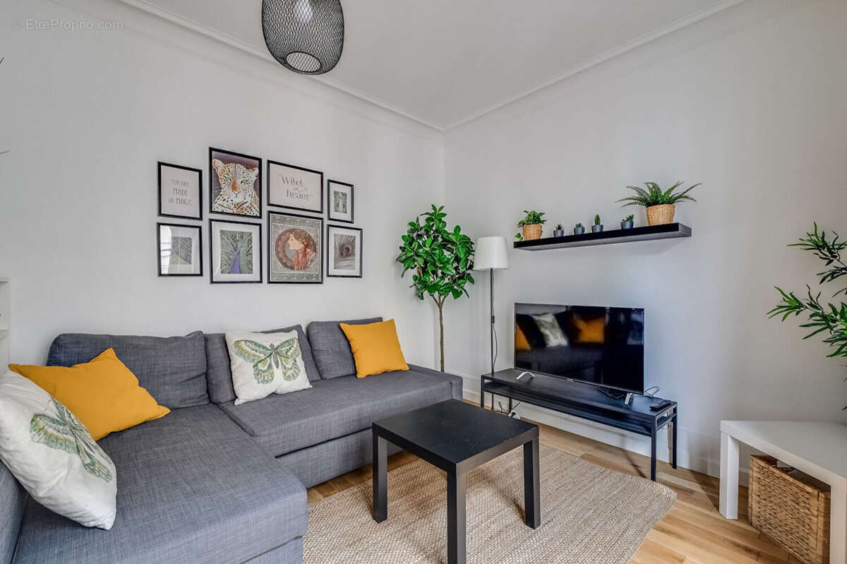 Appartement à PARIS-18E