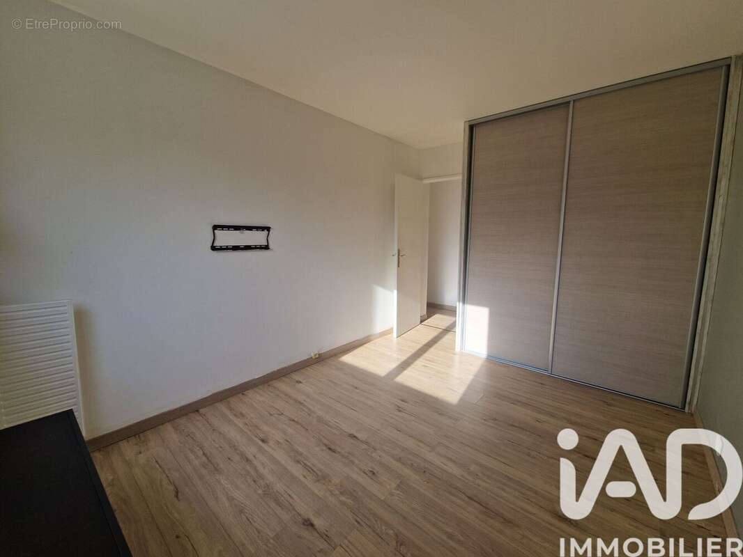 Photo 7 - Appartement à LES ULIS